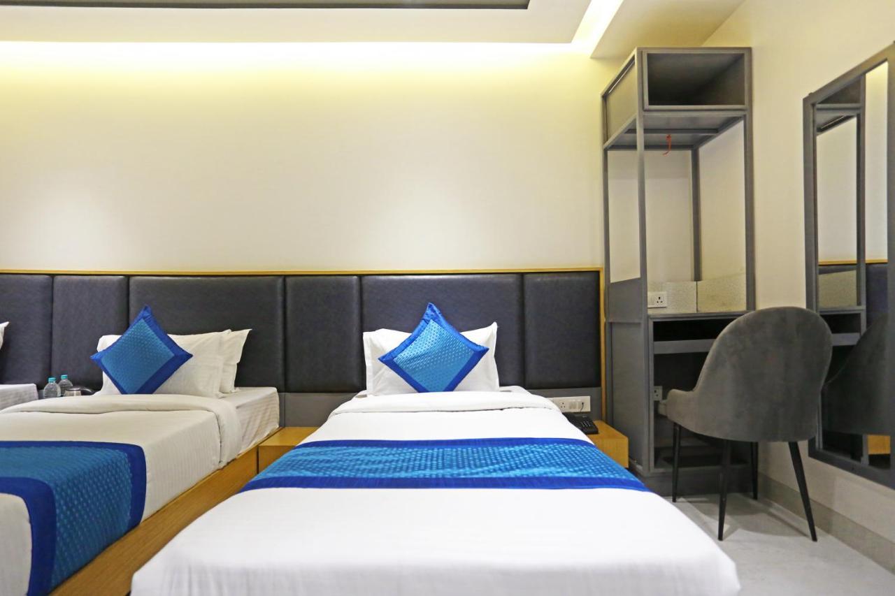 Hotel Apple Villa - Near Delhi Airport With Free Airport Transsfer Нью-Делі Екстер'єр фото